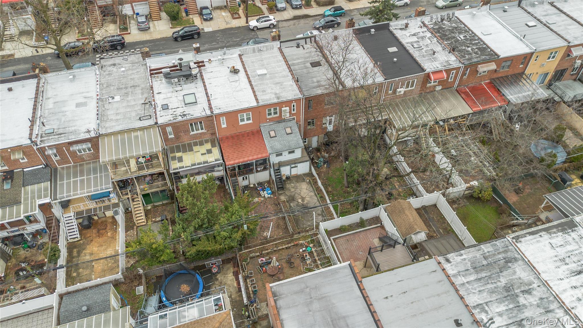 Single Family Hubbard Brooklyn, NY 11235, MLS-975775-34