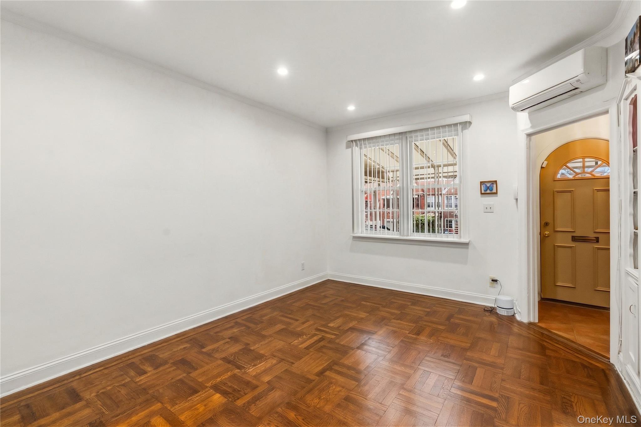 Single Family Hubbard Brooklyn, NY 11235, MLS-975775-8