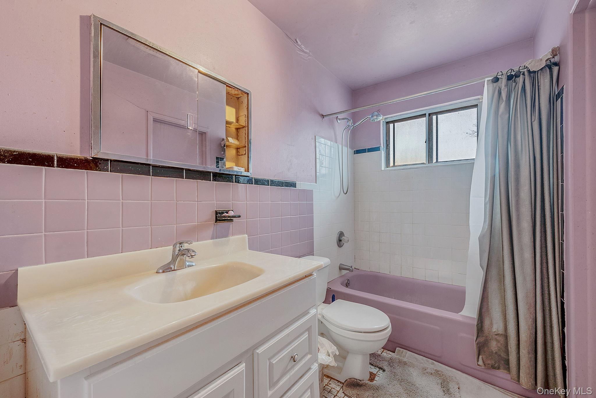 Single Family Centerwood  Suffolk County, NY 11704, MLS-975783-12