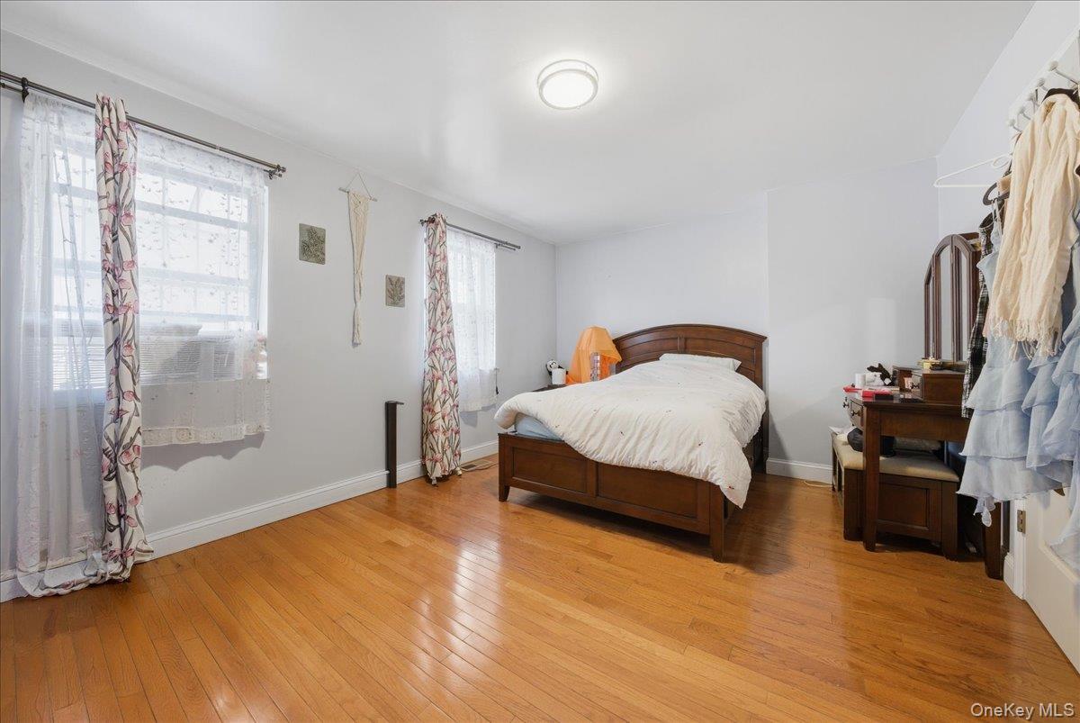 Single Family Cauldwell  Bronx, NY 10455, MLS-975787-13