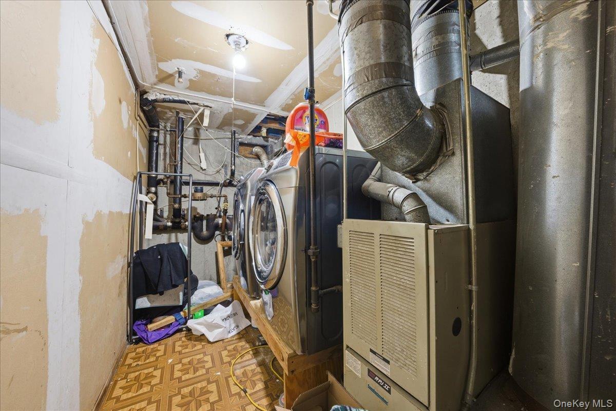 Single Family Cauldwell  Bronx, NY 10455, MLS-975787-20