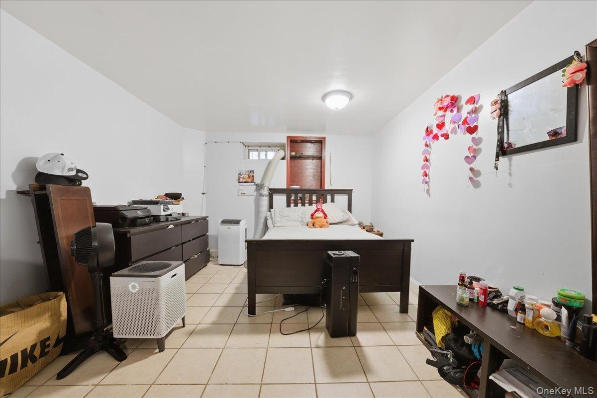 Single Family Cauldwell  Bronx, NY 10455, MLS-975787-21