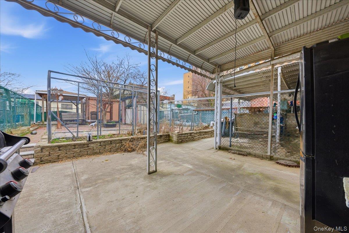 Single Family Cauldwell  Bronx, NY 10455, MLS-975787-23