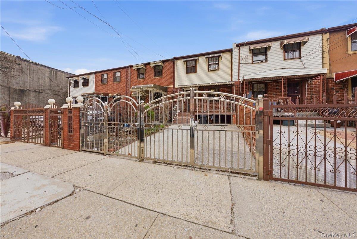 Single Family Cauldwell  Bronx, NY 10455, MLS-975787-30