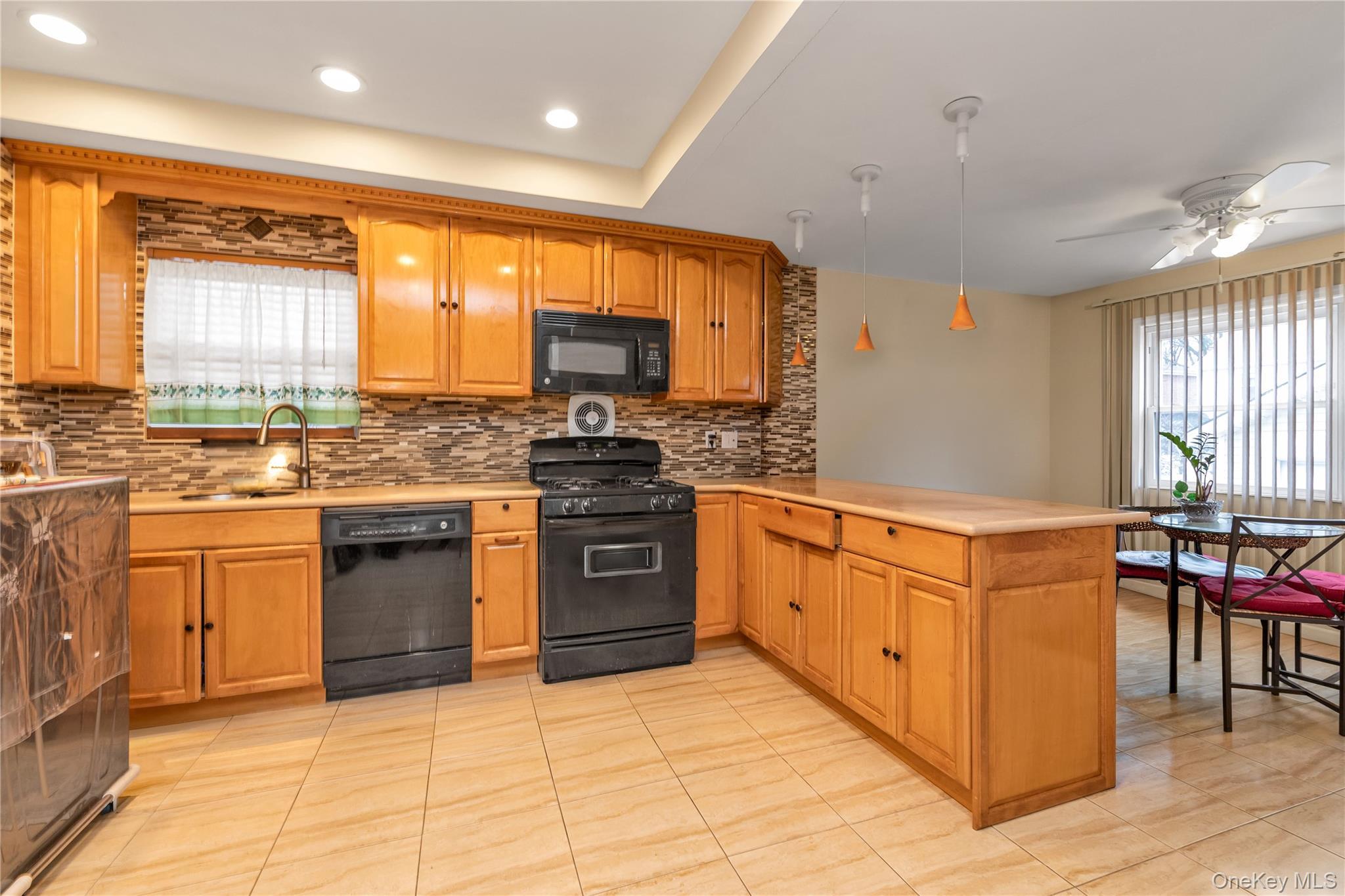 Single Family 219th Queens, NY 11428, MLS-975794-4