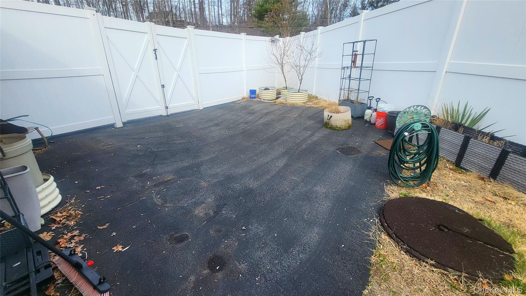 Single Family Sutton Park  Dutchess County, NY 12603, MLS-975810-24