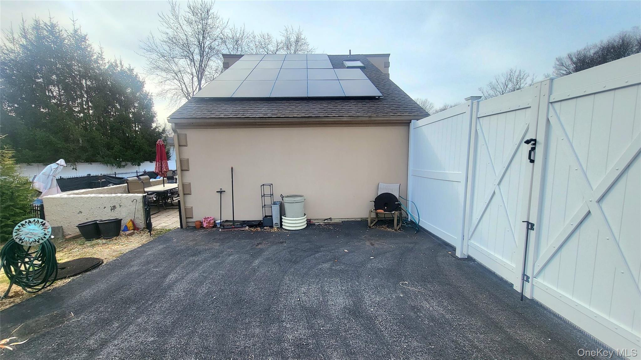 Single Family Sutton Park  Dutchess County, NY 12603, MLS-975810-25