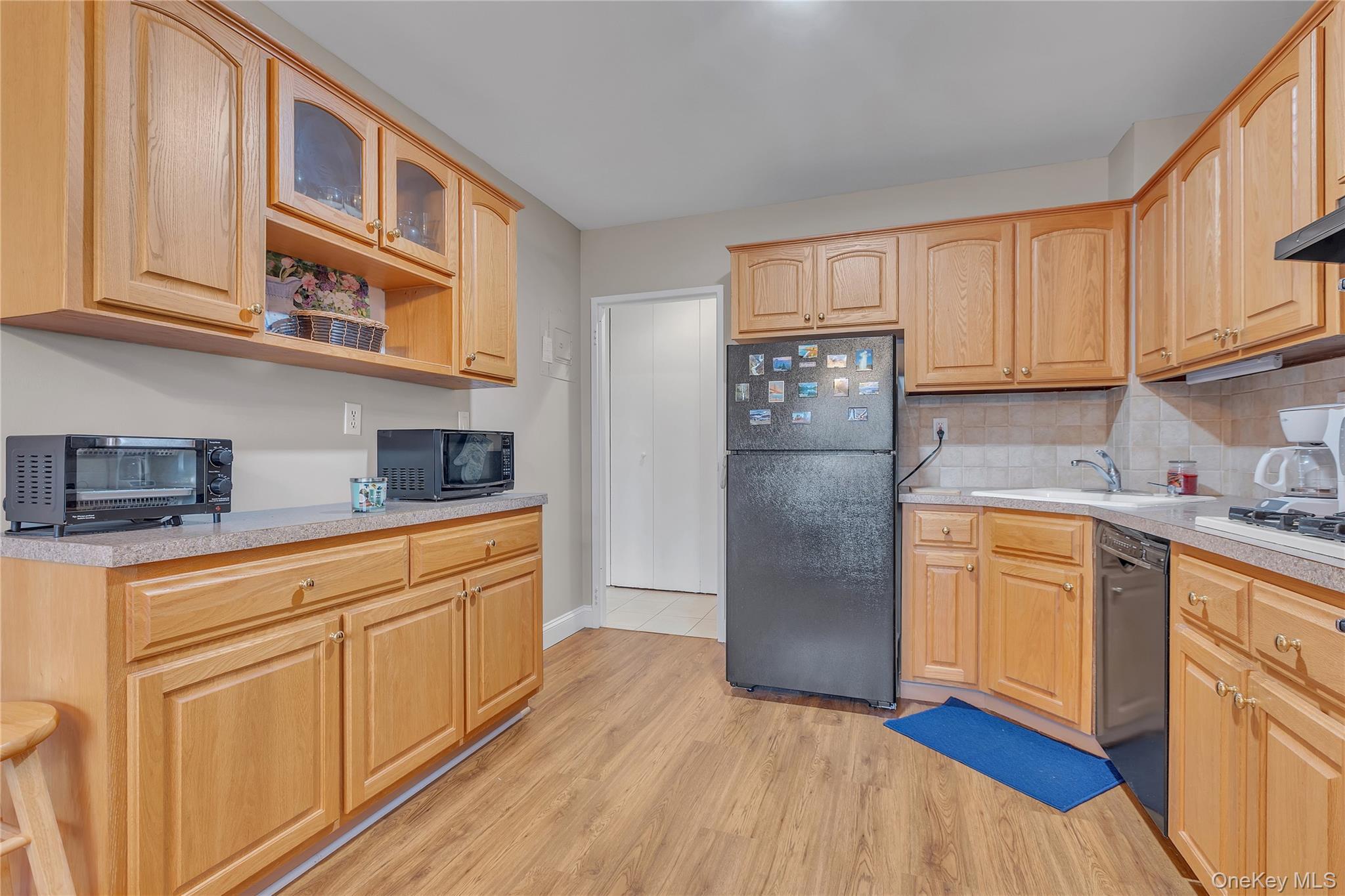 Coop Lakeview  Westchester County, NY 10566, MLS-975838-10