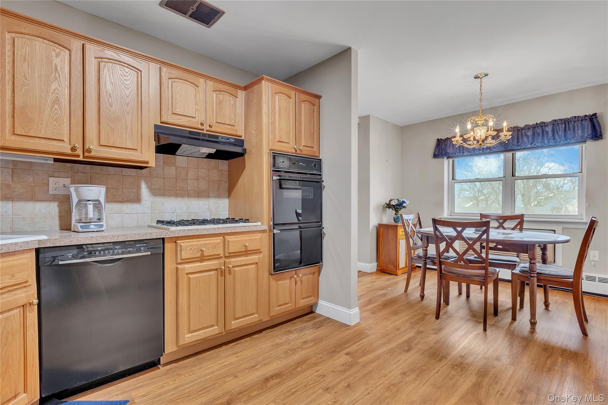 Coop Lakeview  Westchester County, NY 10566, MLS-975838-11