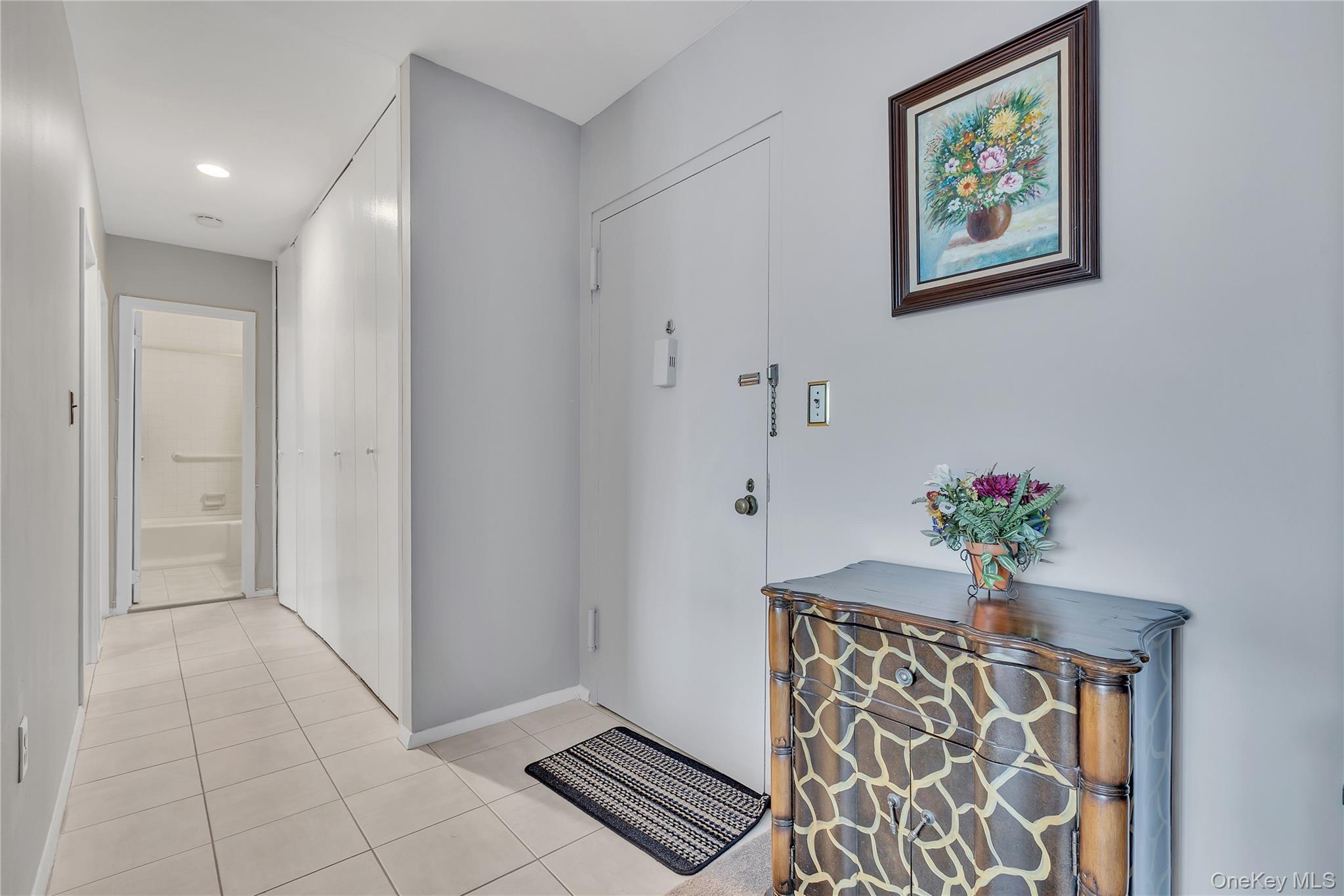 Coop Lakeview  Westchester County, NY 10566, MLS-975838-2