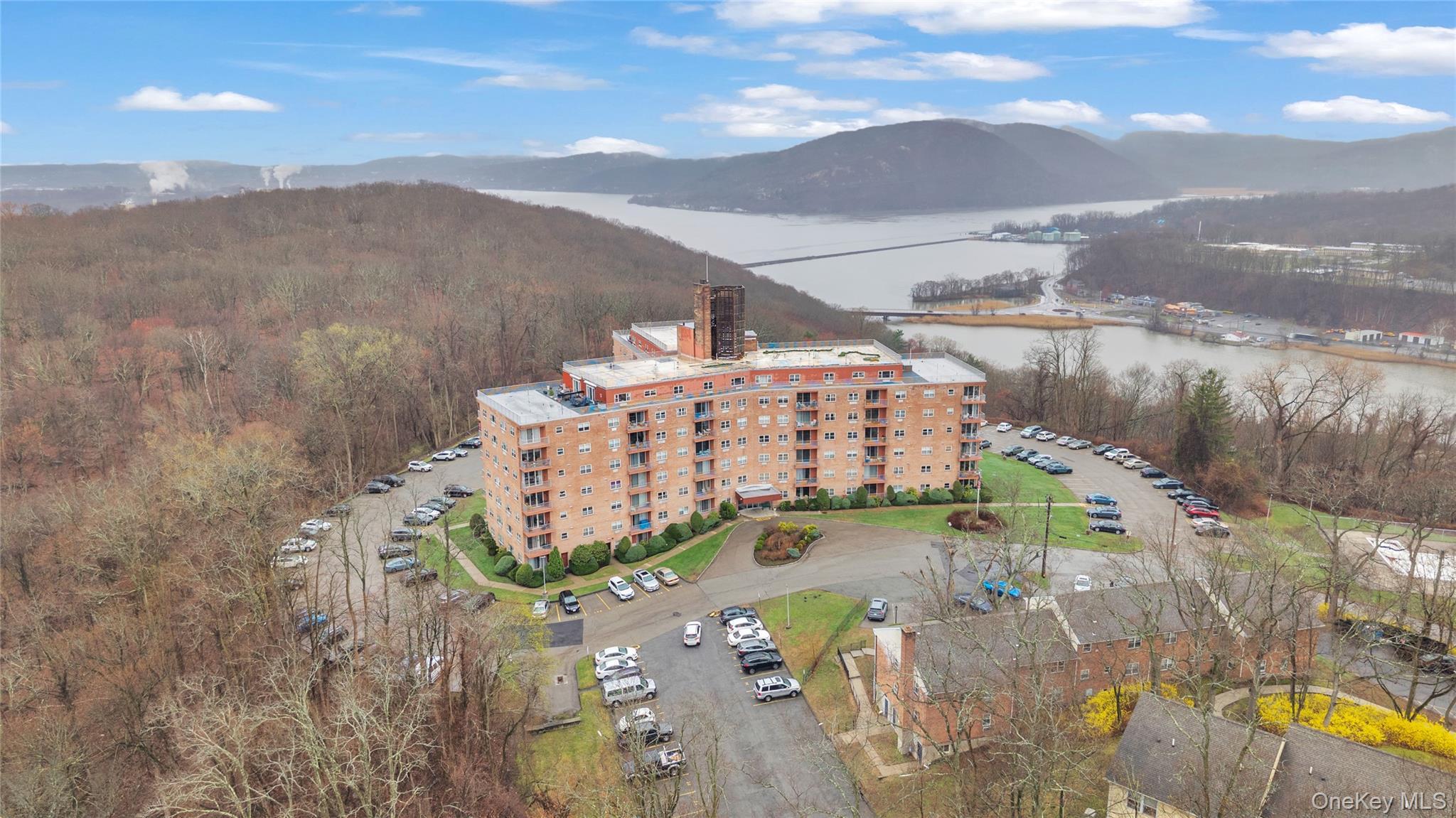 Coop Lakeview  Westchester County, NY 10566, MLS-975838-21