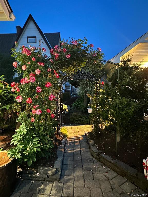 Single Family Westside  Rockland County, NY 10927, MLS-975873-33