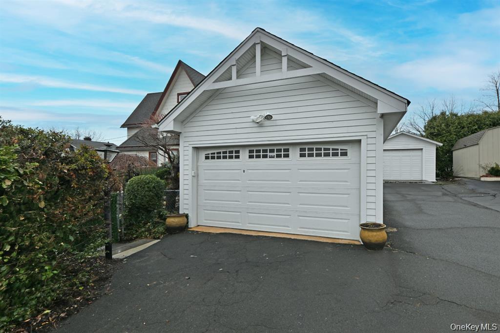 Single Family Westside  Rockland County, NY 10927, MLS-975873-35