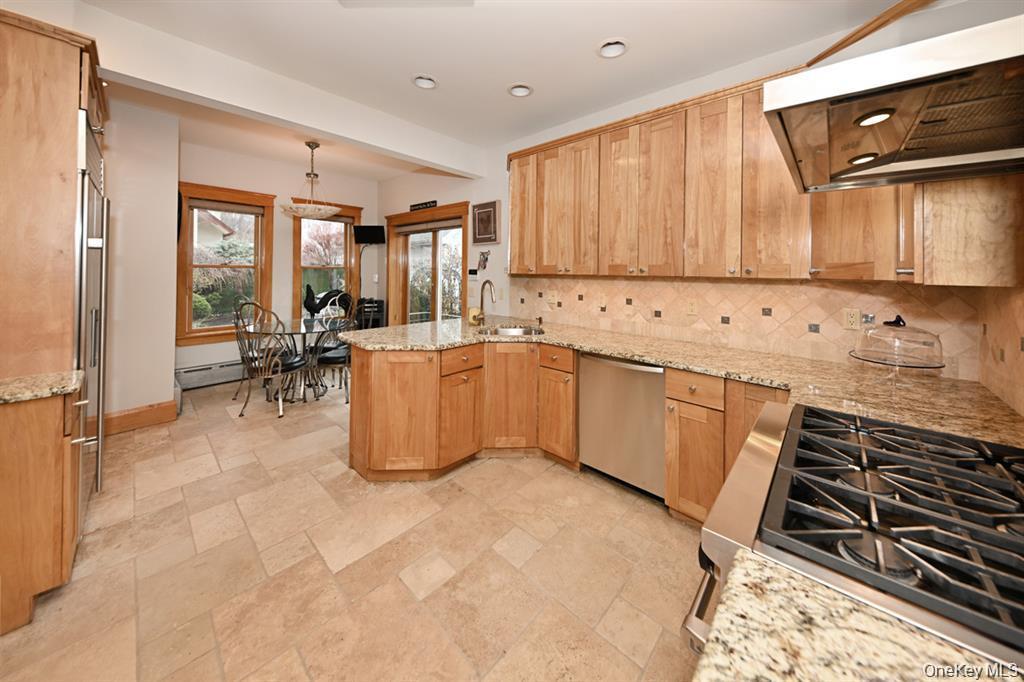 Single Family Westside  Rockland County, NY 10927, MLS-975873-9