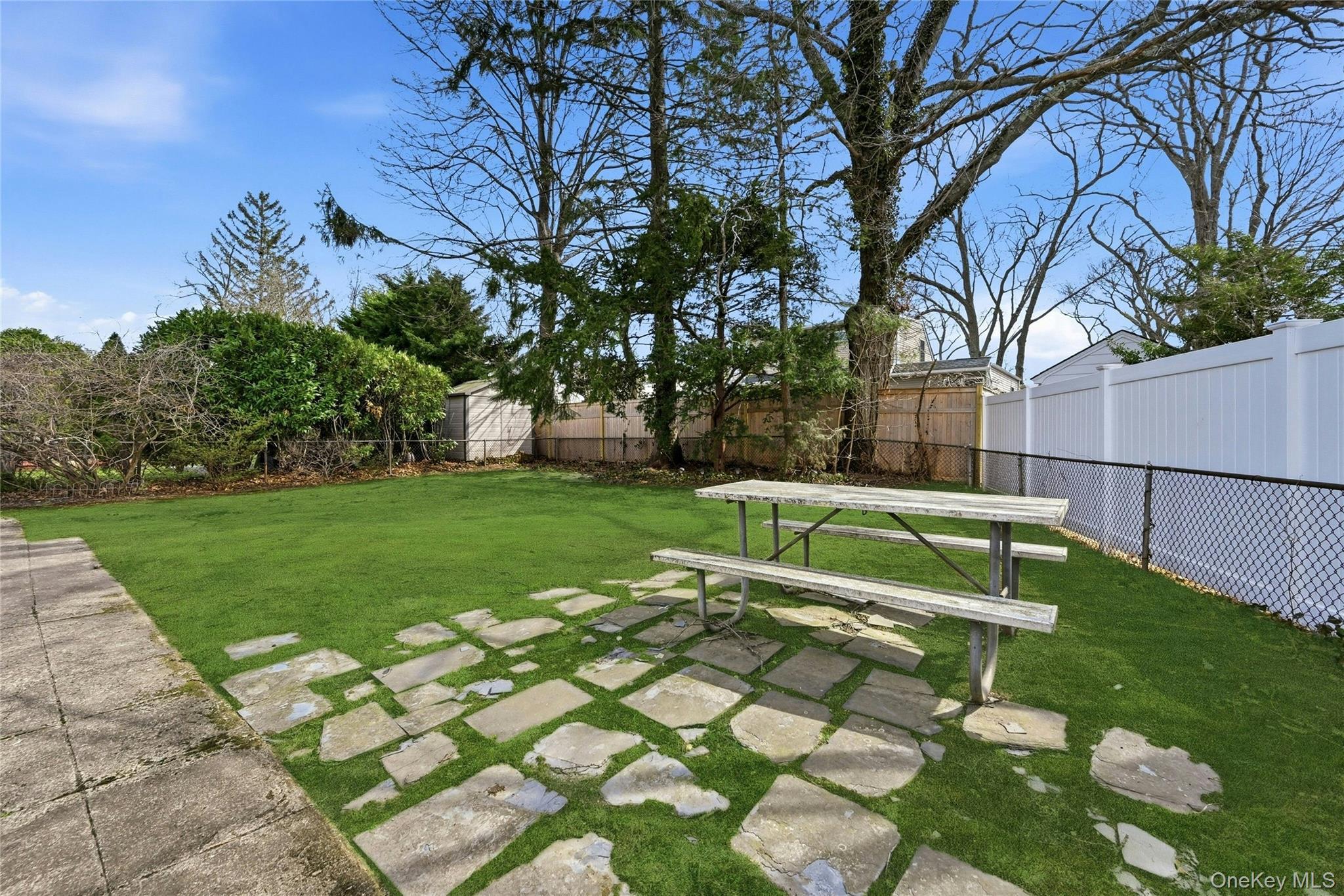 Single Family Fillmore  Suffolk County, NY 11721, MLS-975879-21