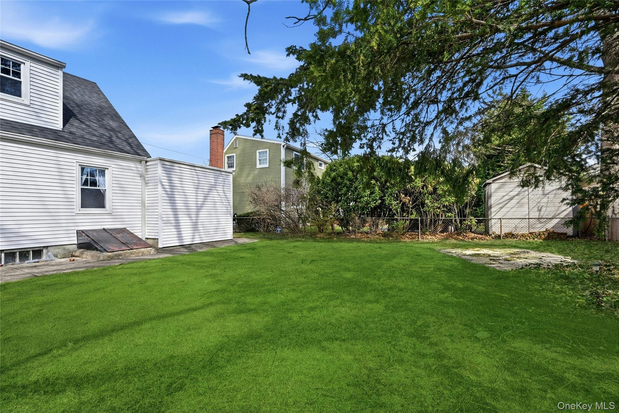 Single Family Fillmore  Suffolk County, NY 11721, MLS-975879-22
