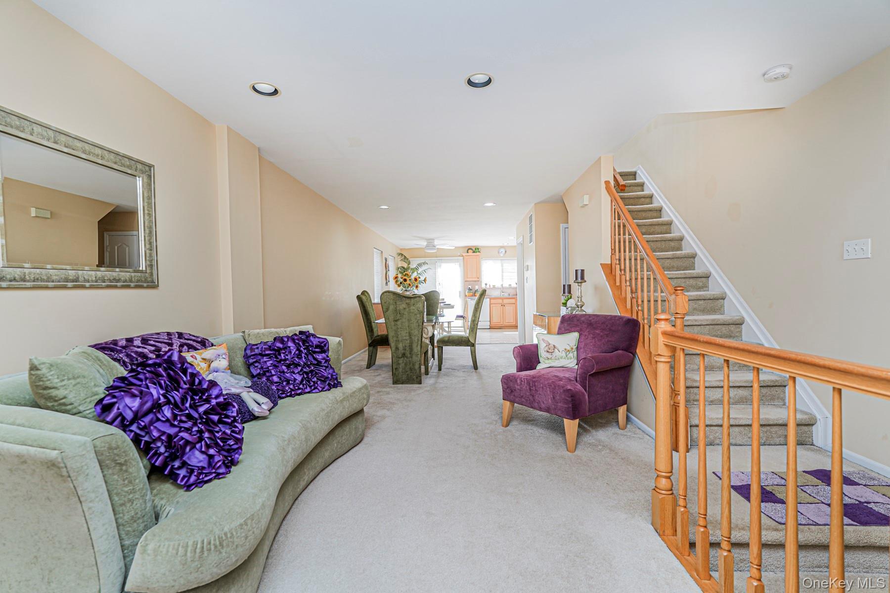 Single Family Dunhill  Staten Island, NY 10309, MLS-975883-13