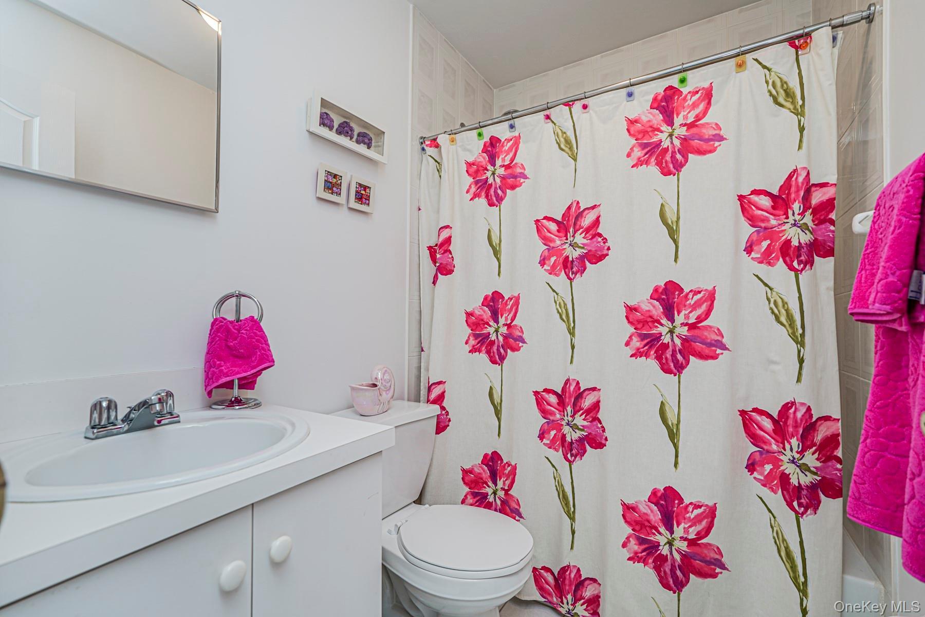 Single Family Dunhill  Staten Island, NY 10309, MLS-975883-26