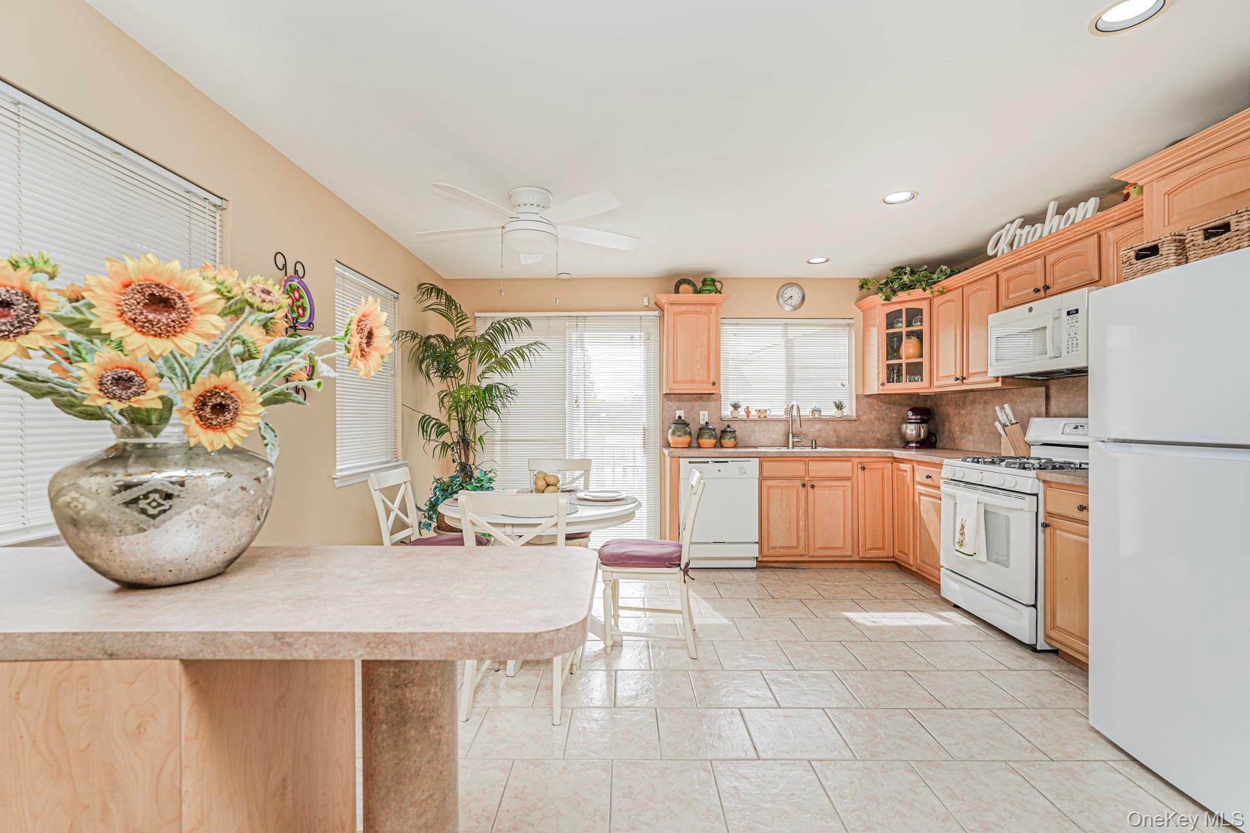 Single Family Dunhill  Staten Island, NY 10309, MLS-975883-6