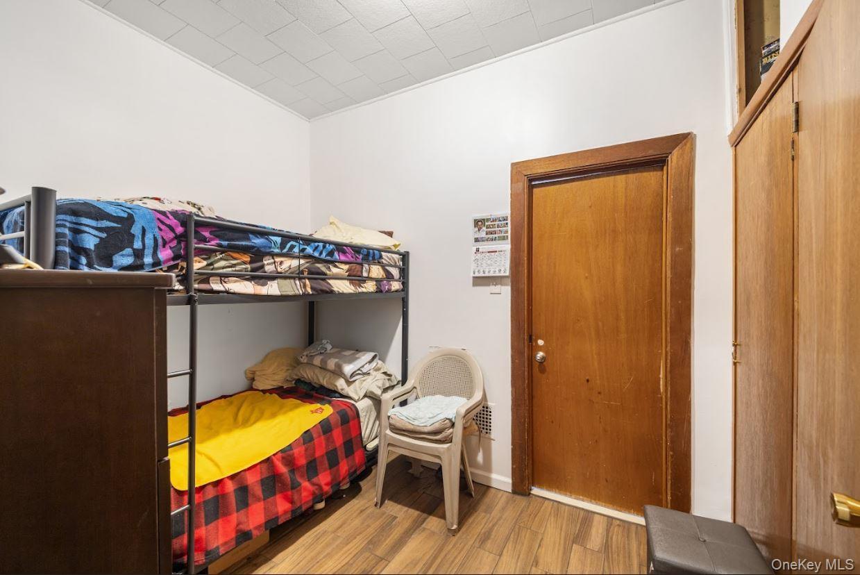 Single Family 69th  Queens, NY 11385, MLS-975886-13