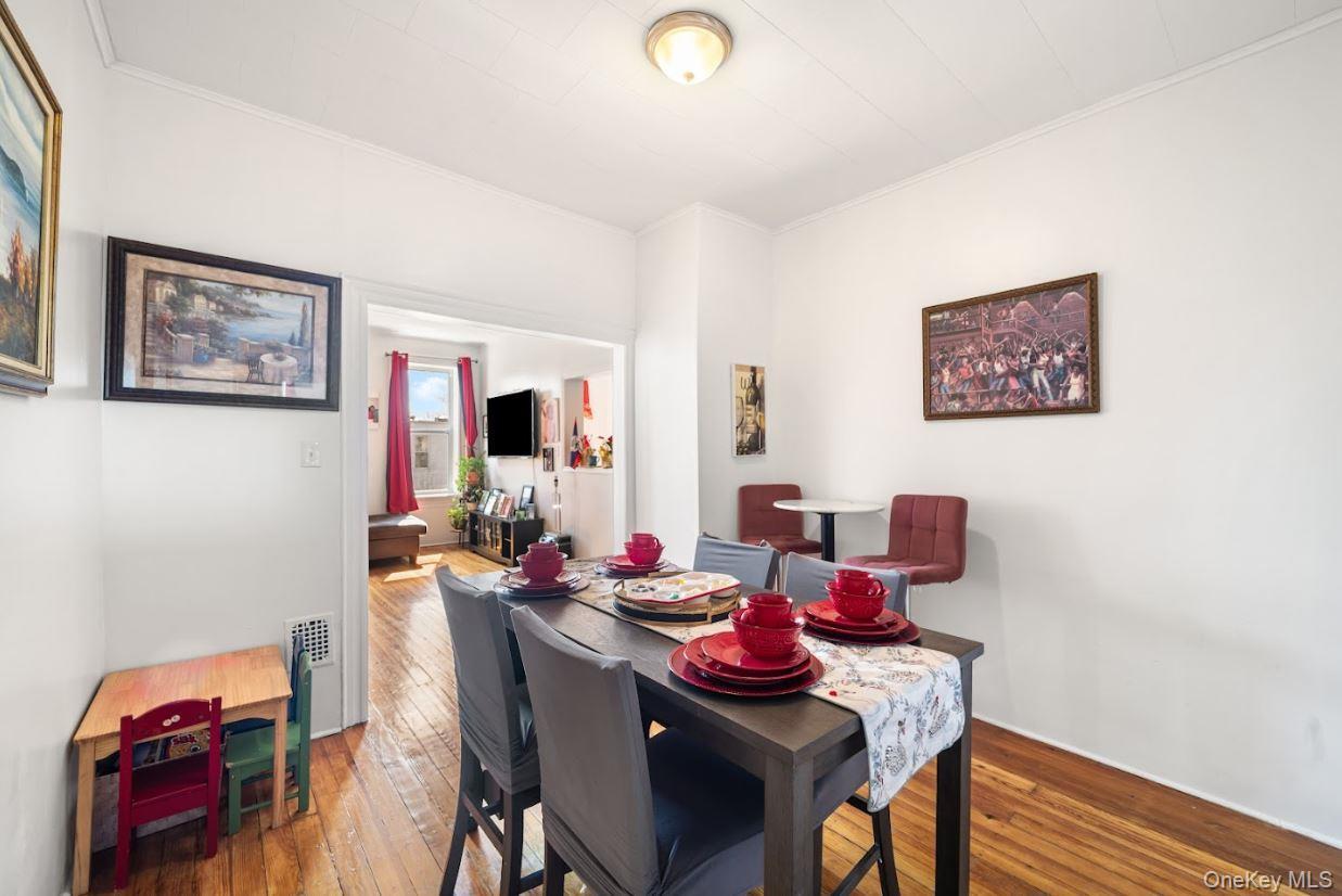 Single Family 69th  Queens, NY 11385, MLS-975886-18