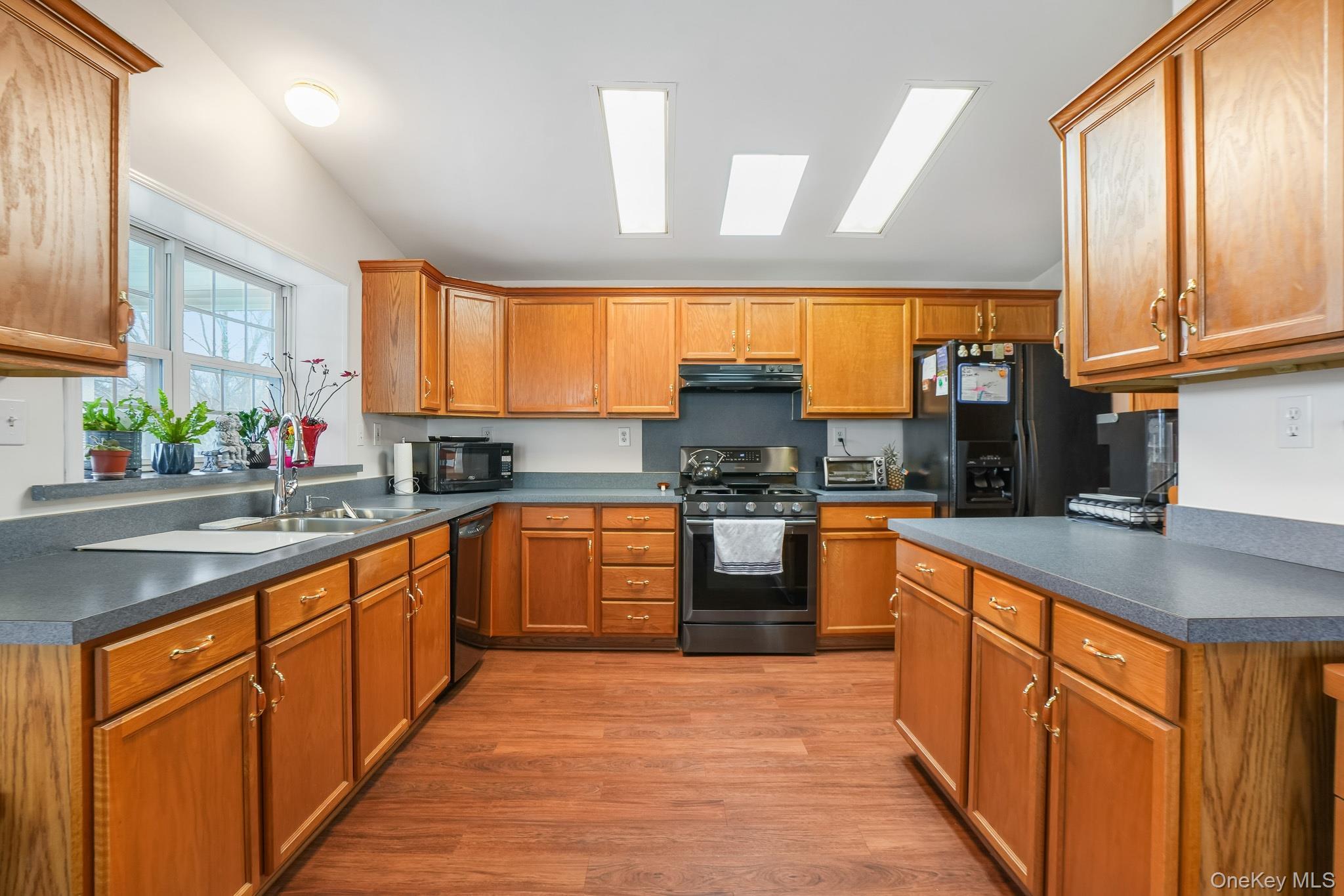 Single Family Vero  Dutchess County, NY 12603, MLS-975897-6