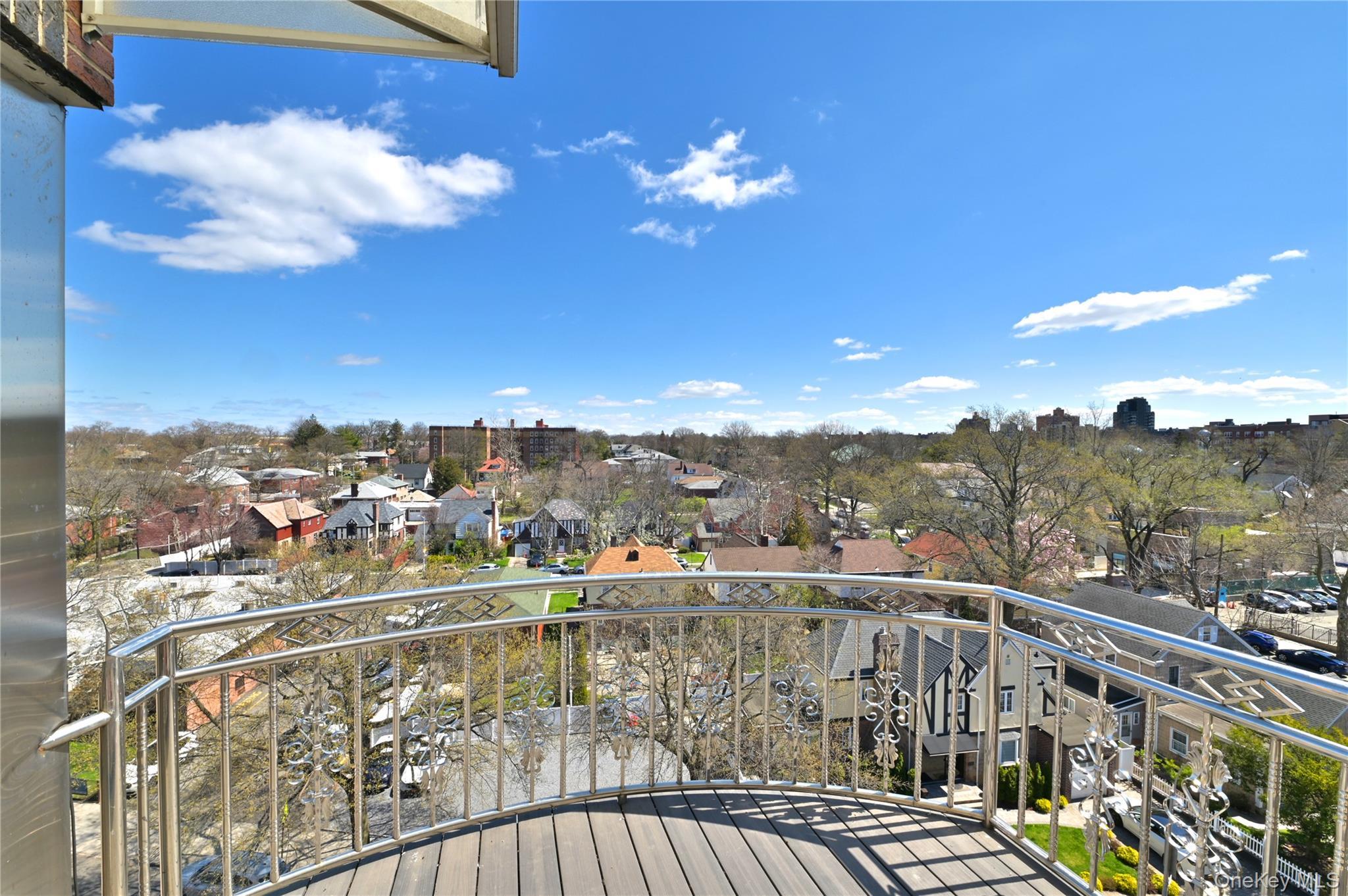 Condo Union  Queens, NY 11354, MLS-975900-20