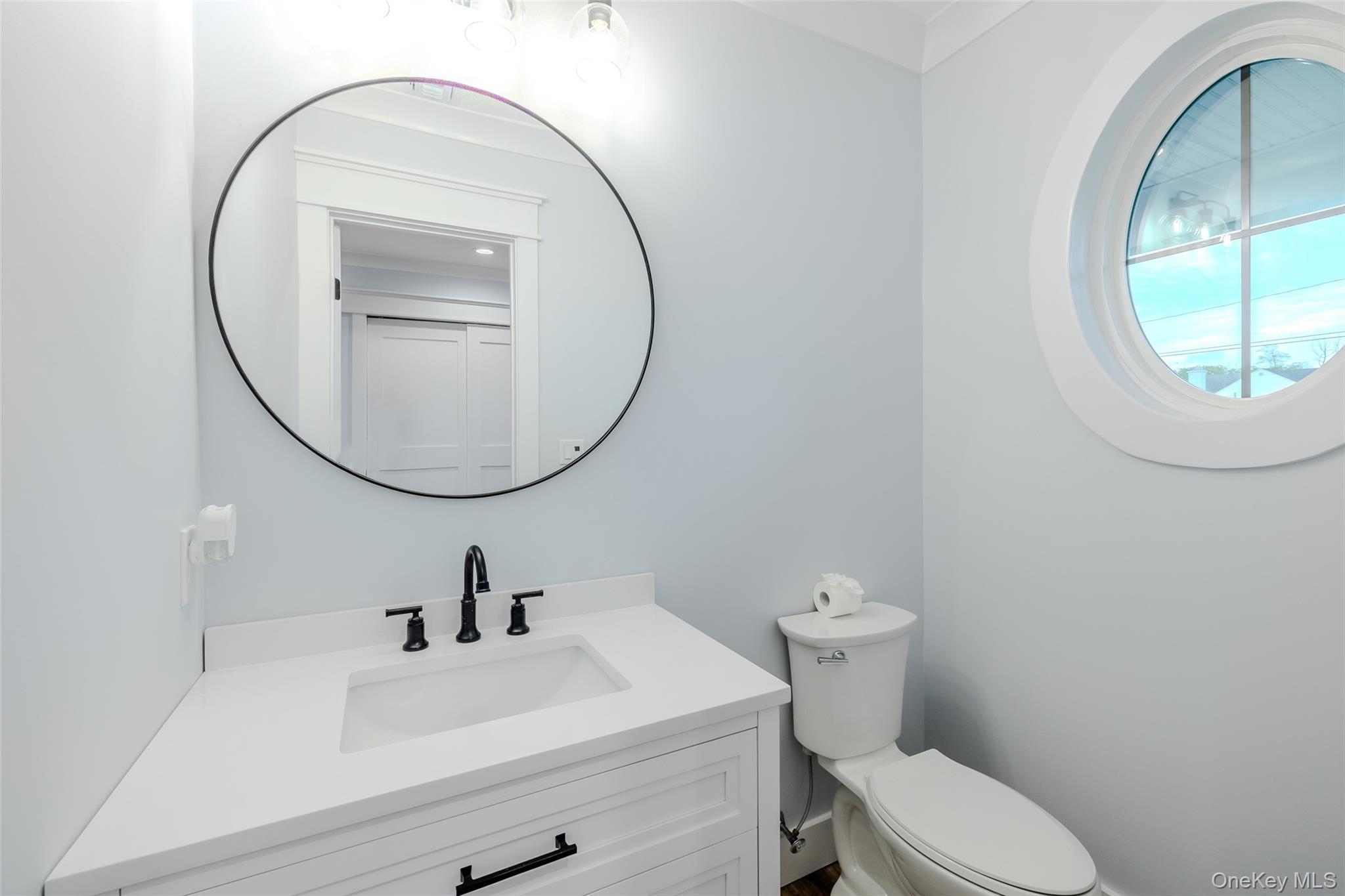 Single Family Grandview Drive  Suffolk County, NY 11967, MLS-975912-31