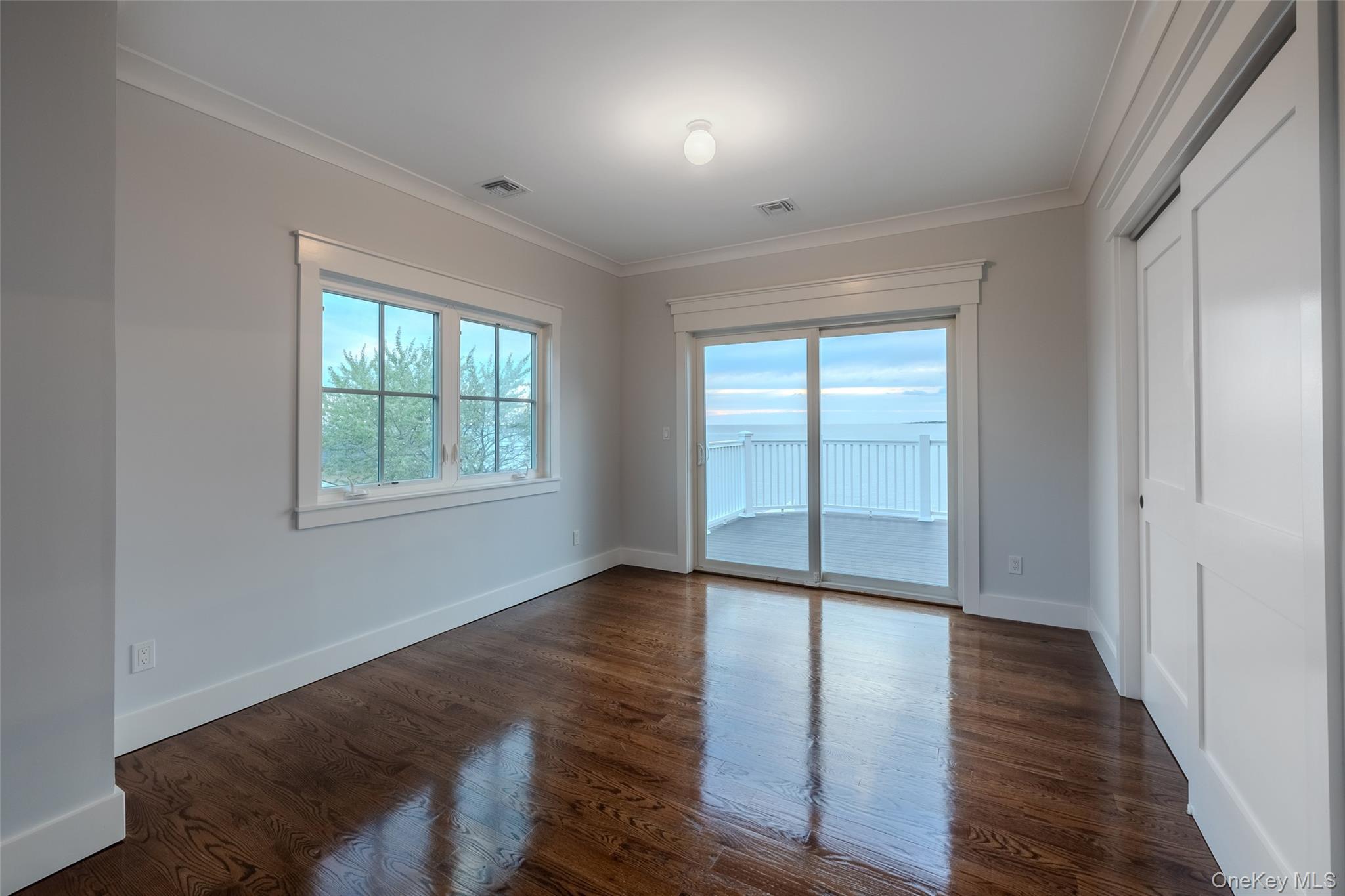 Single Family Grandview Drive  Suffolk County, NY 11967, MLS-975912-34