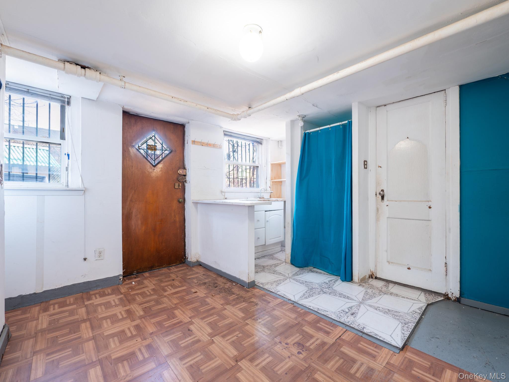 Single Family 67th Avenue  Queens, NY 11374, MLS-975919-27