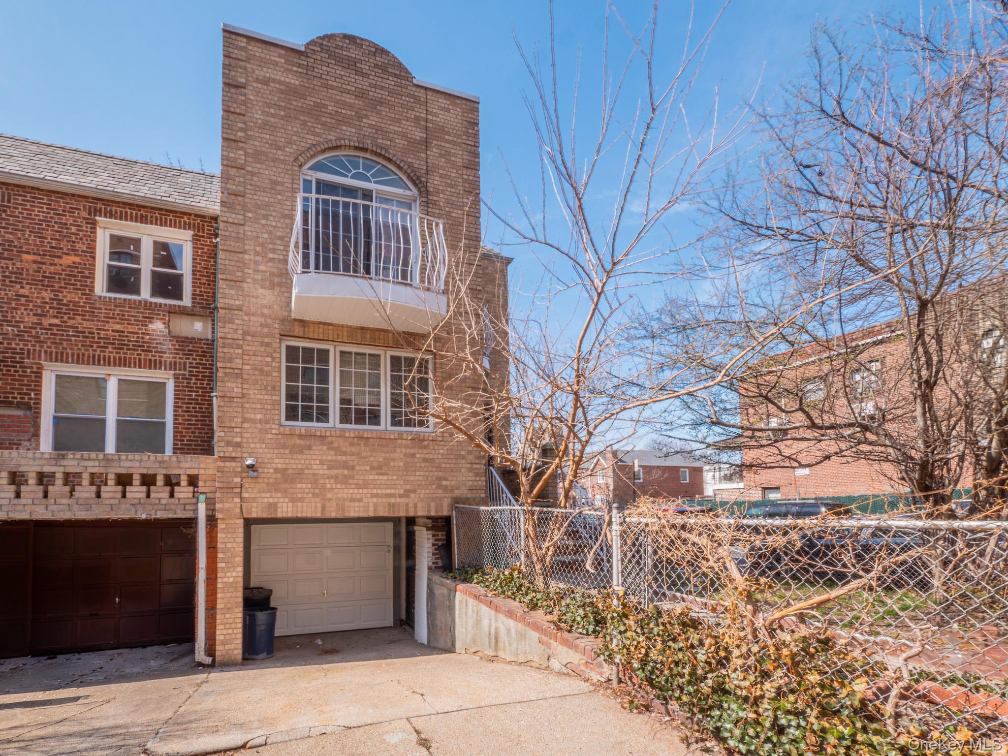 Single Family 67th Avenue  Queens, NY 11374, MLS-975919-3