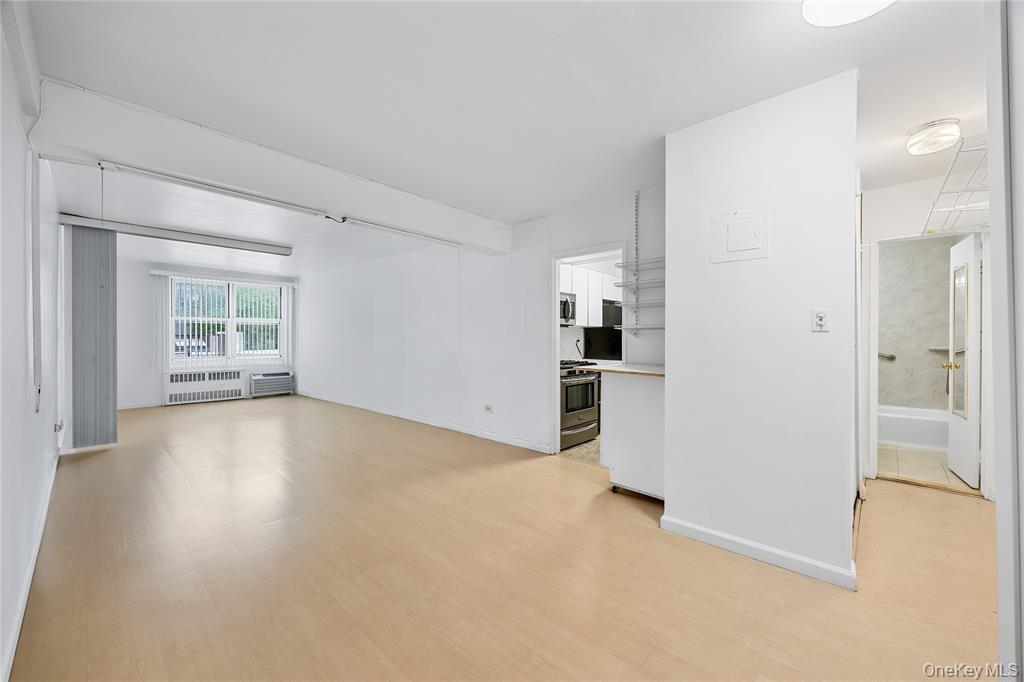 Coop Roosevelt  Queens, NY 11354, MLS-975924-7