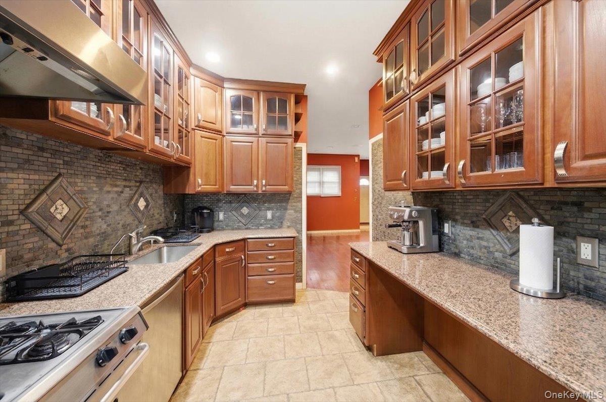 Single Family Alder  Westchester County, NY 10701, MLS-975925-4