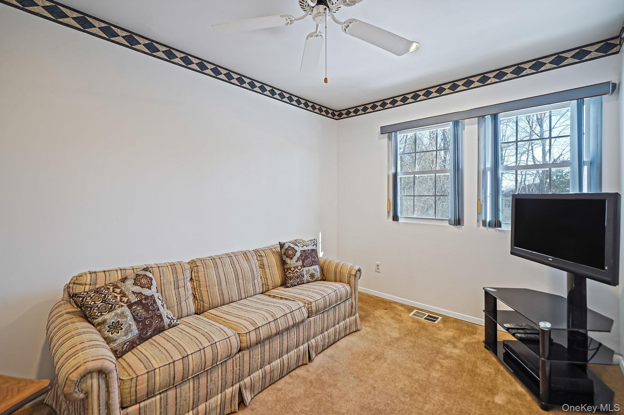 Condo Huntington Commons  Suffolk County, NY 11980, MLS-975964-13