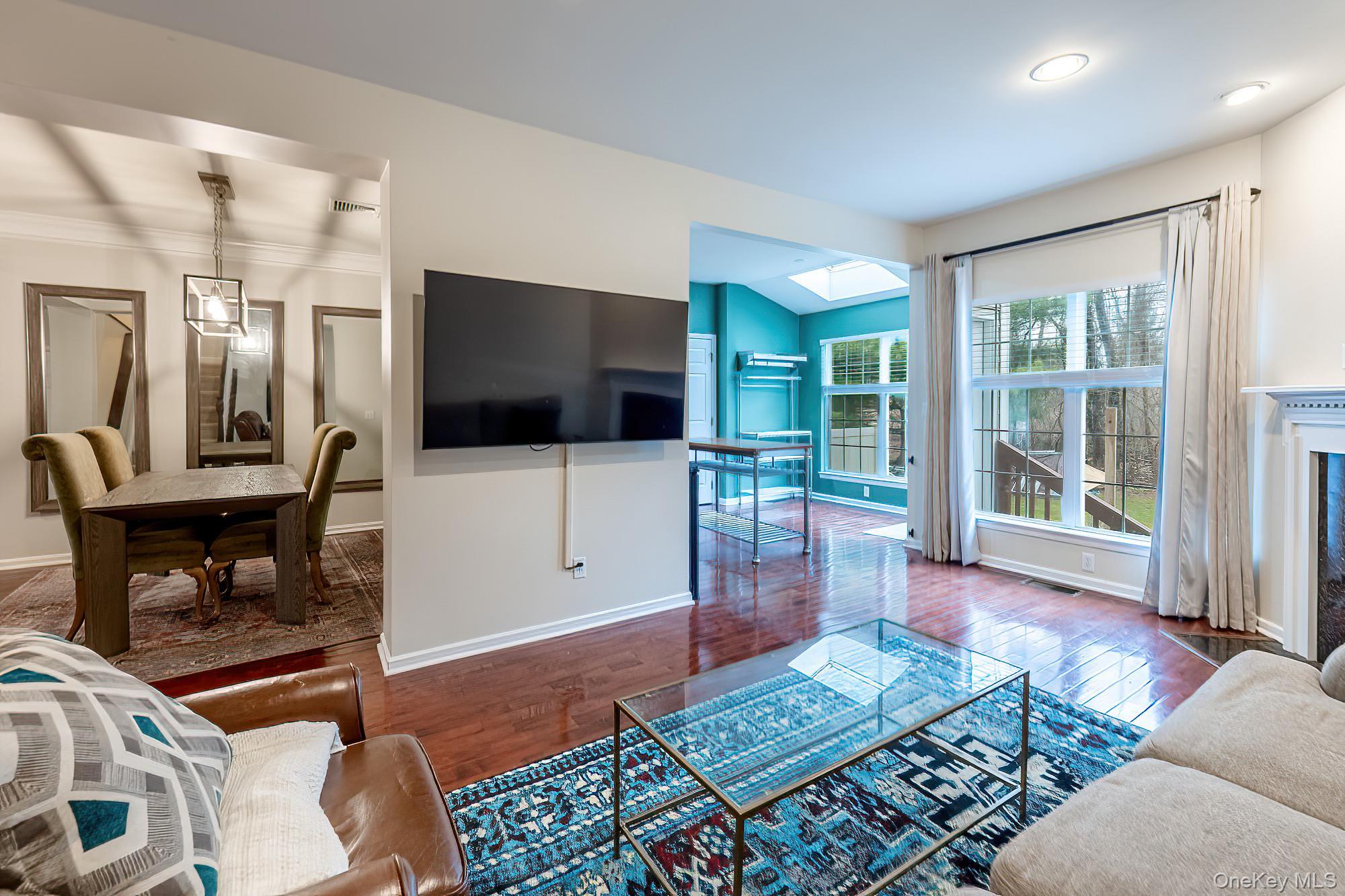 Condo Huntington Dutchess County, NY 12524, MLS-975969-17