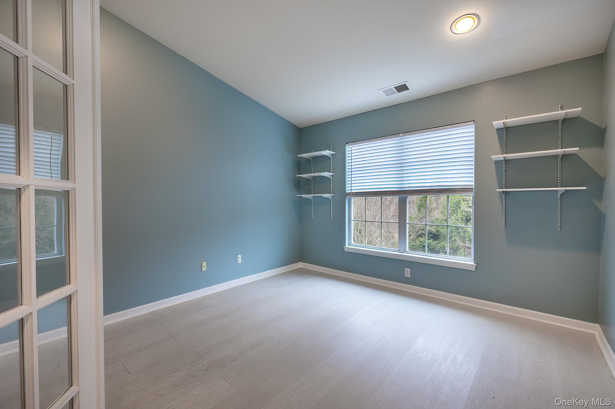 Condo Huntington Dutchess County, NY 12524, MLS-975969-26