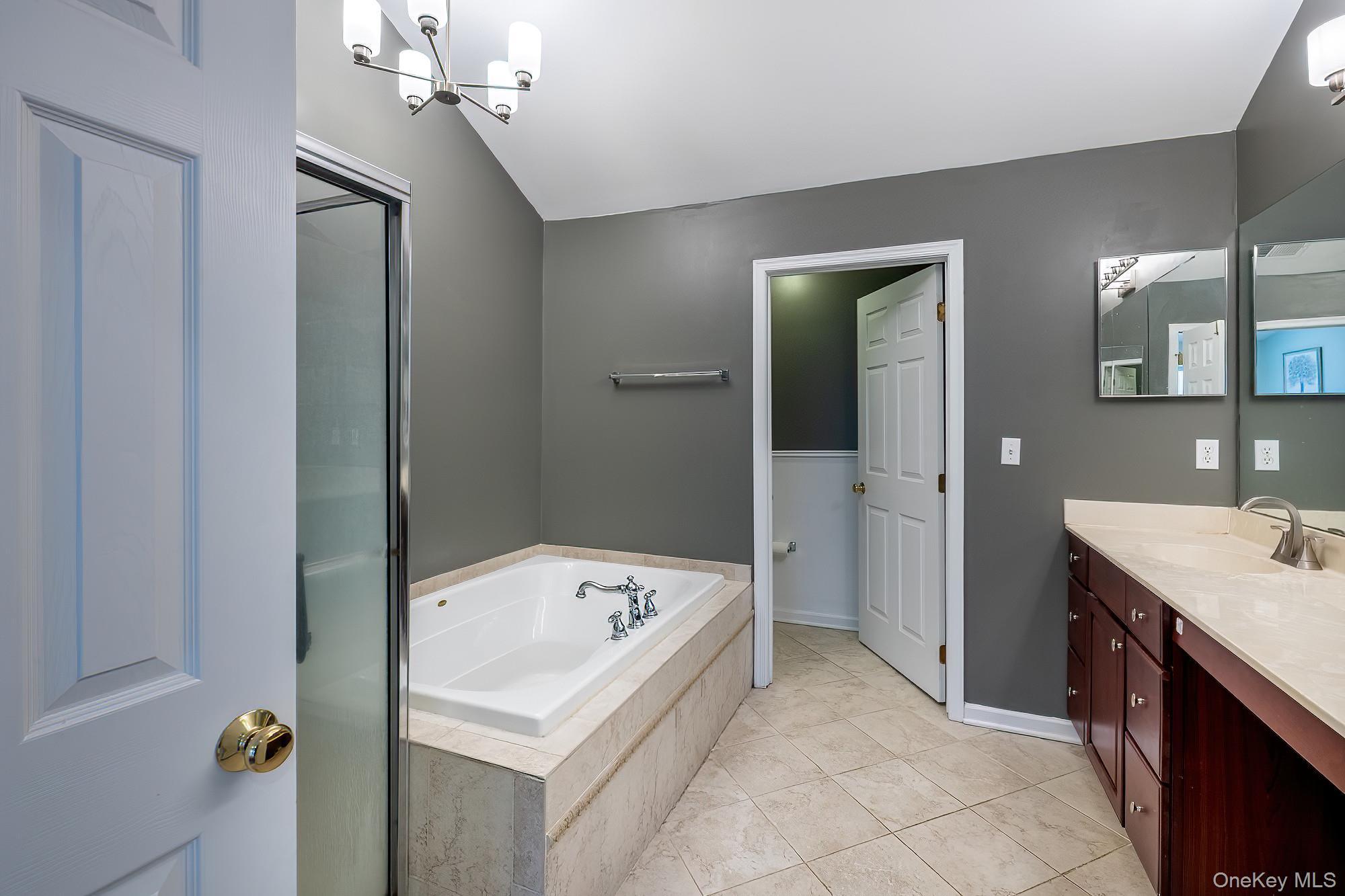 Condo Huntington Dutchess County, NY 12524, MLS-975969-29