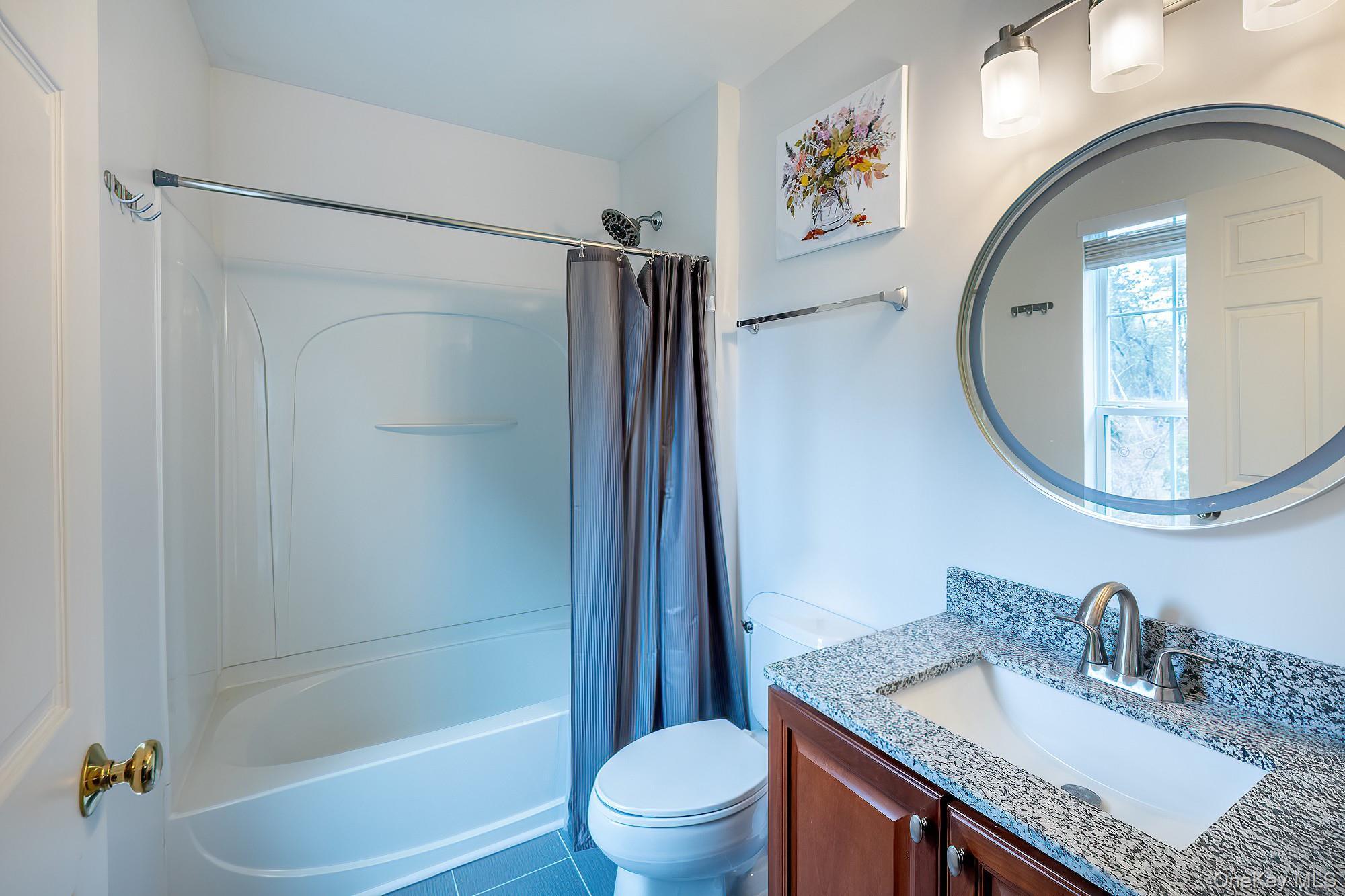 Condo Huntington Dutchess County, NY 12524, MLS-975969-35