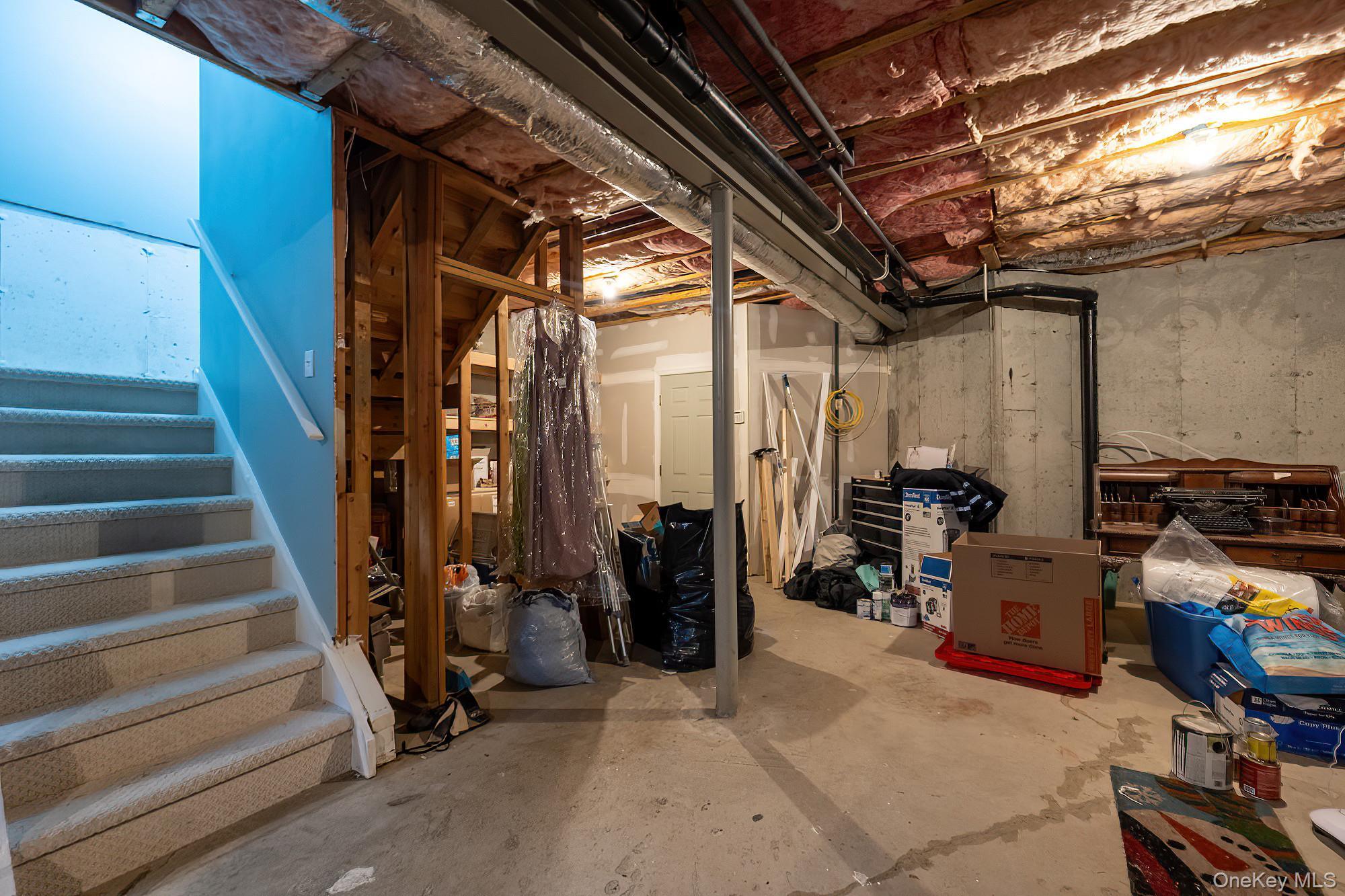 Condo Huntington Dutchess County, NY 12524, MLS-975969-36