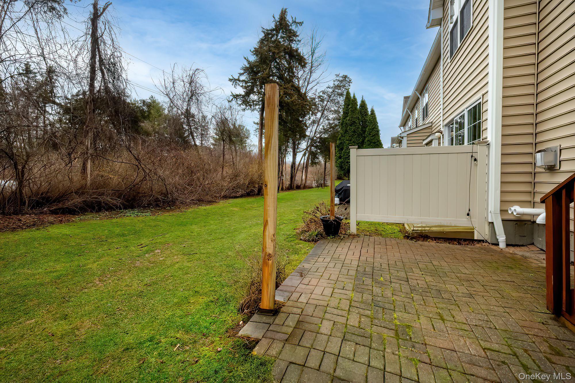 Condo Huntington Dutchess County, NY 12524, MLS-975969-39