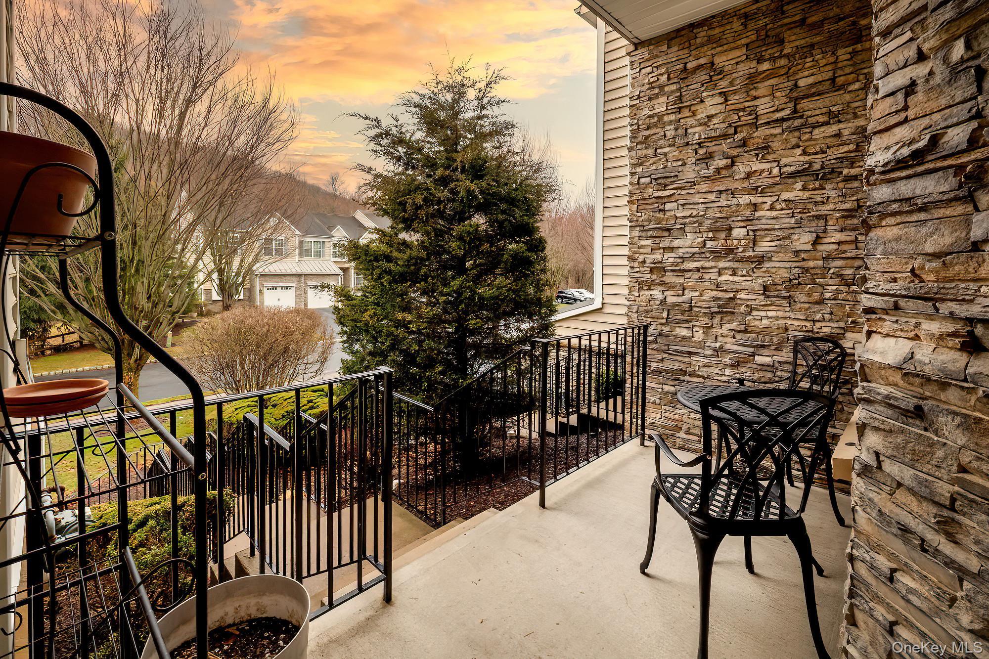 Condo Huntington Dutchess County, NY 12524, MLS-975969-4