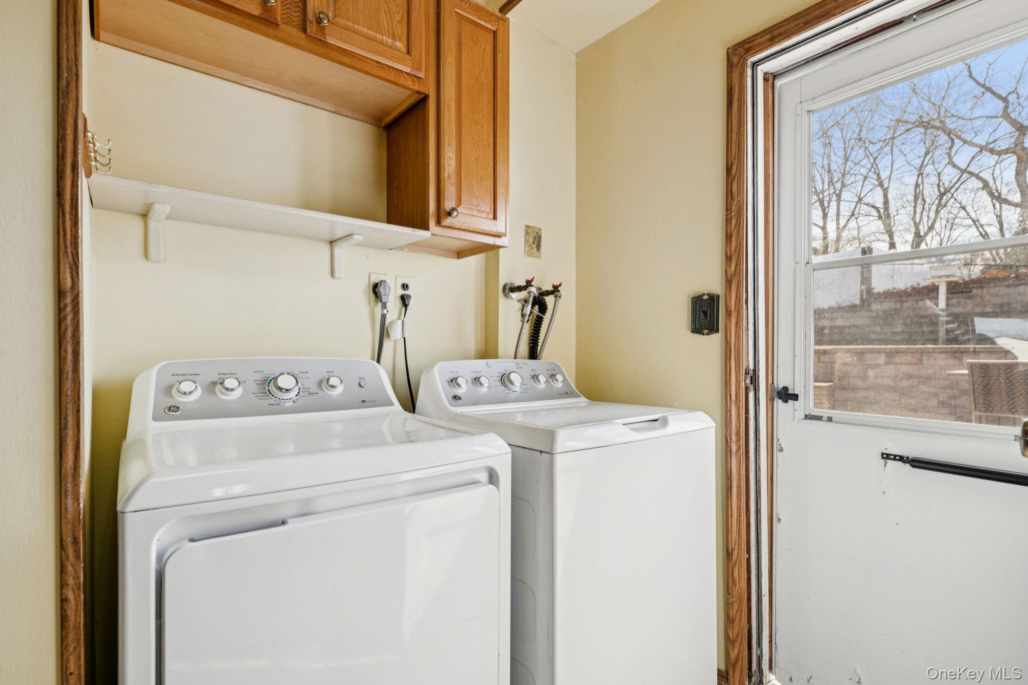 Single Family Cherry  Suffolk County, NY 11784, MLS-975975-20