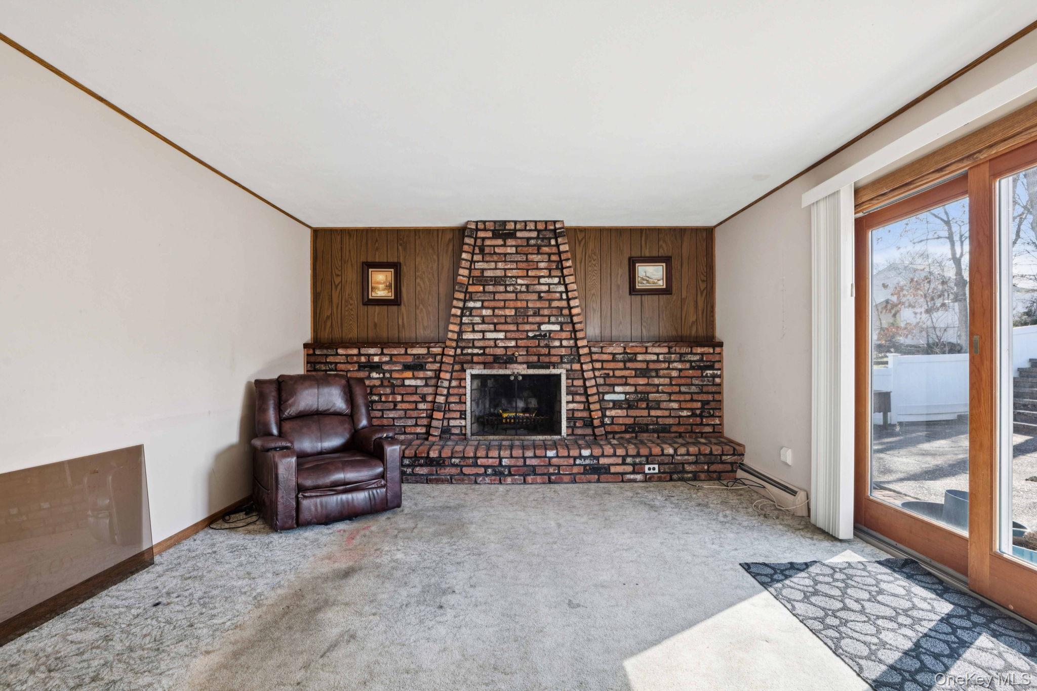 Single Family Cherry  Suffolk County, NY 11784, MLS-975975-21