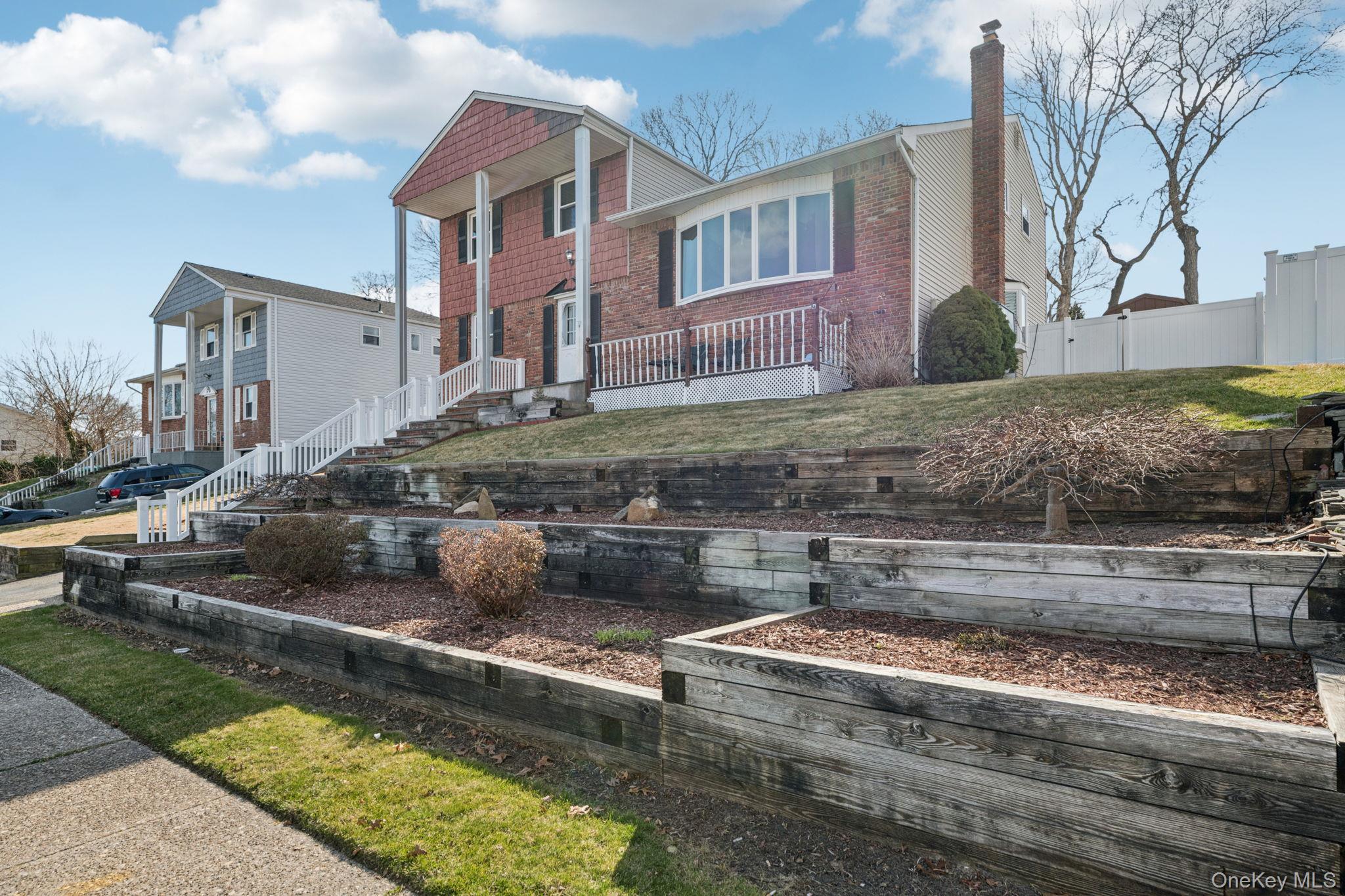 Single Family Cherry  Suffolk County, NY 11784, MLS-975975-3