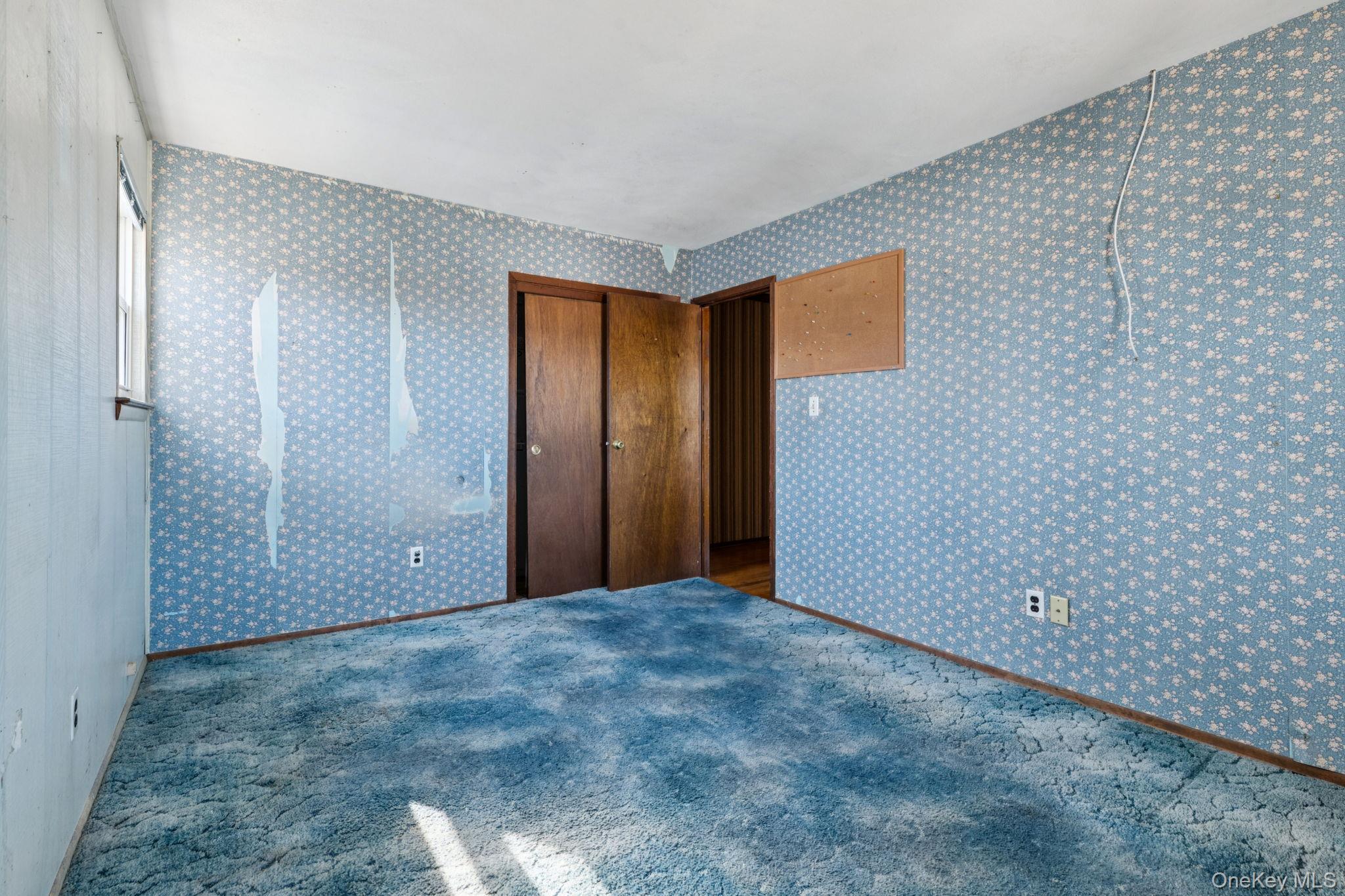 Single Family Cherry  Suffolk County, NY 11784, MLS-975975-36