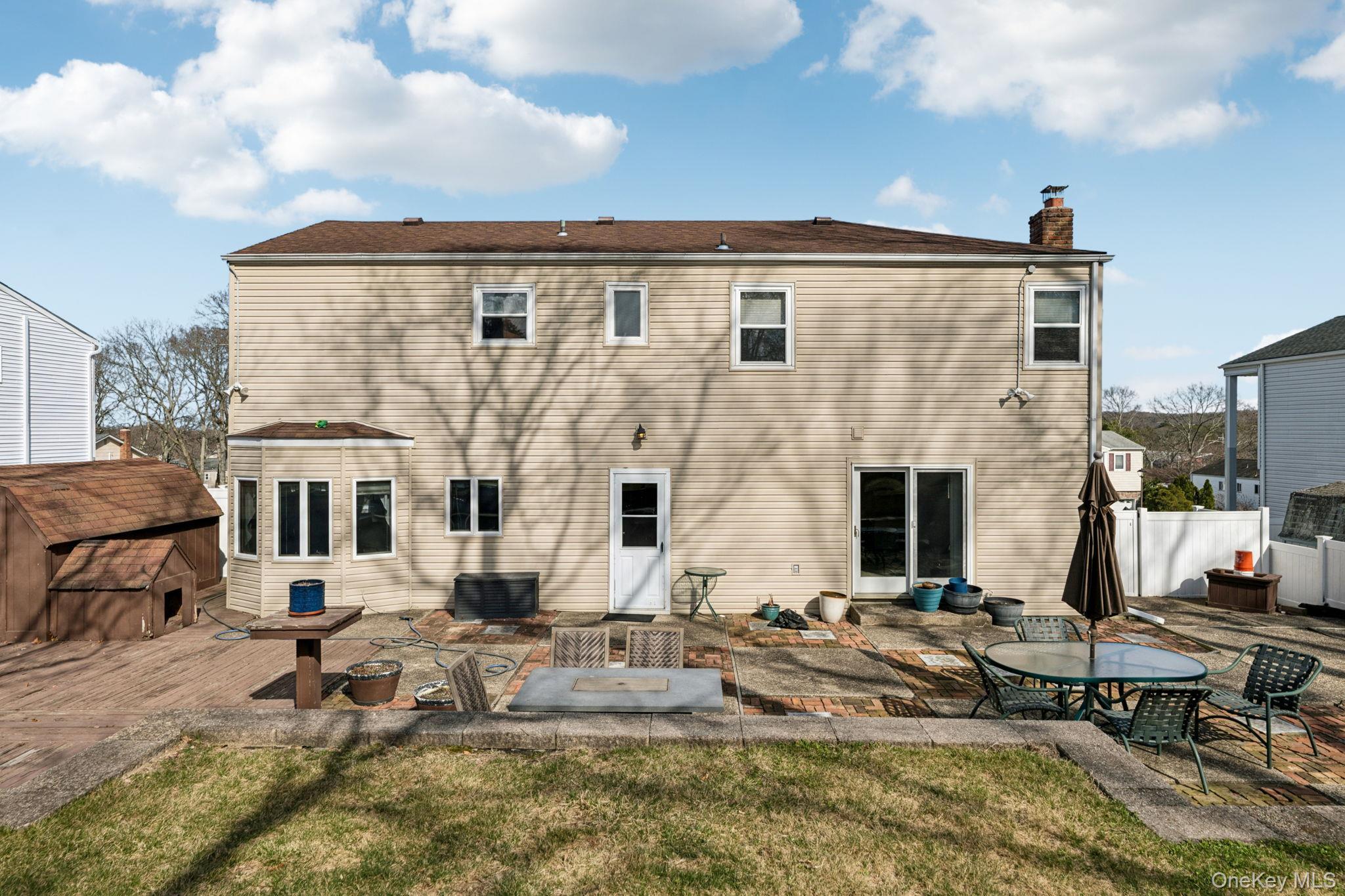 Single Family Cherry  Suffolk County, NY 11784, MLS-975975-44