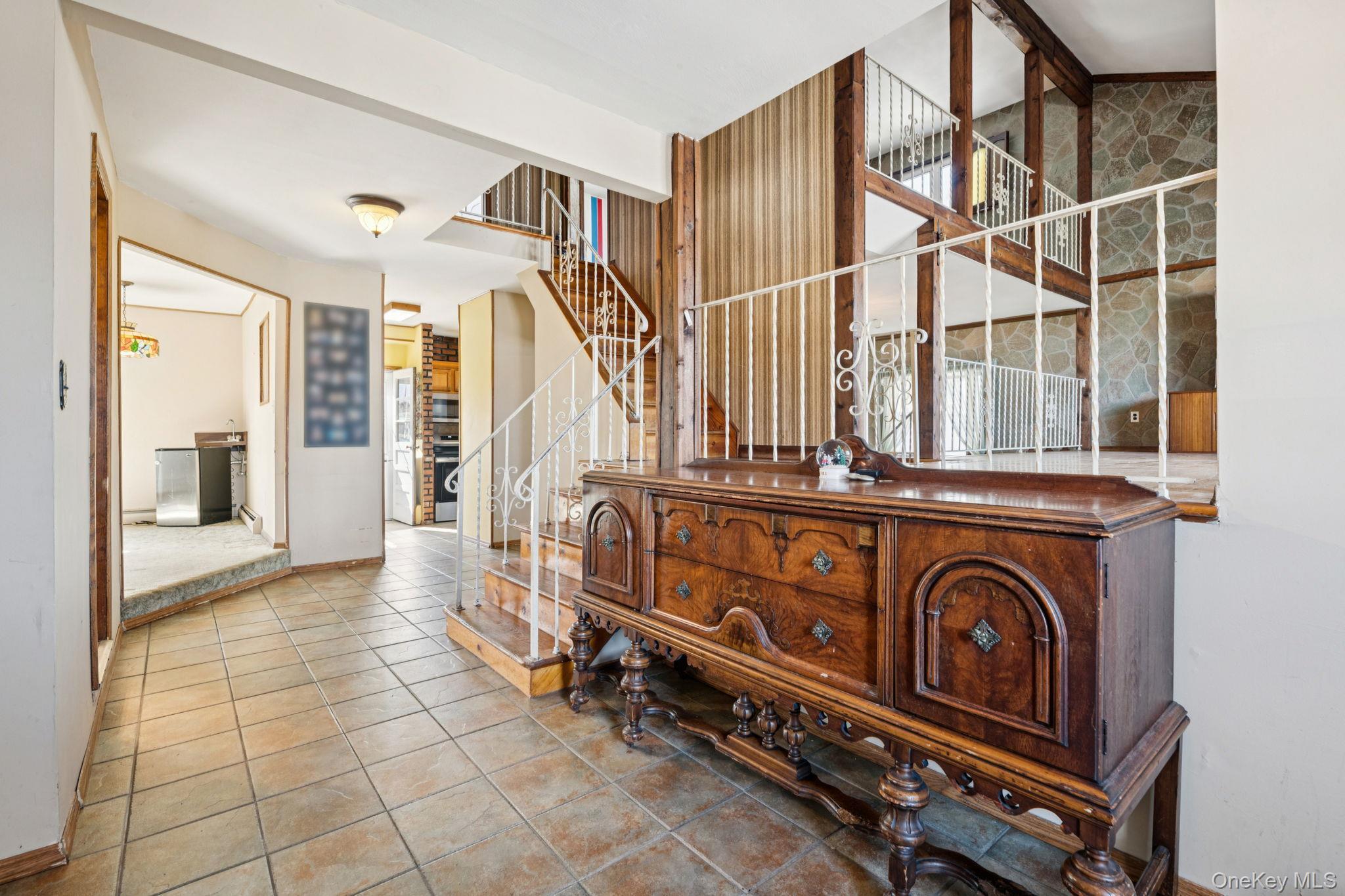 Single Family Cherry  Suffolk County, NY 11784, MLS-975975-5