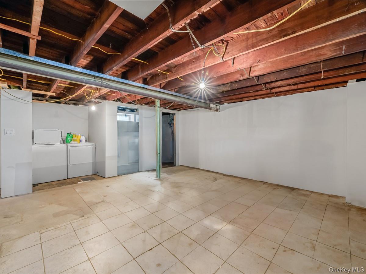 Single Family 138th Street Queens, NY 11367, MLS-976002-13