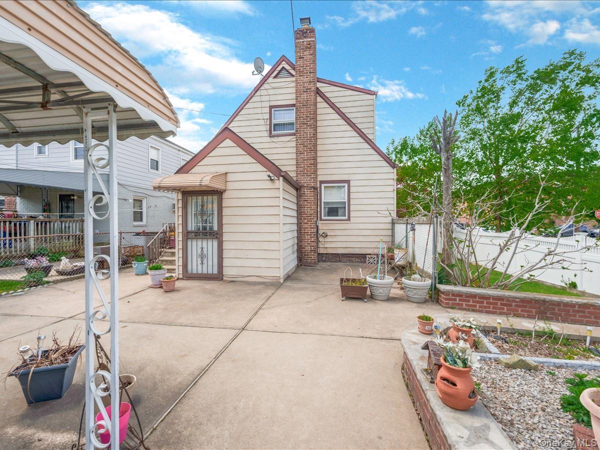 Single Family 138th Street Queens, NY 11367, MLS-976002-2