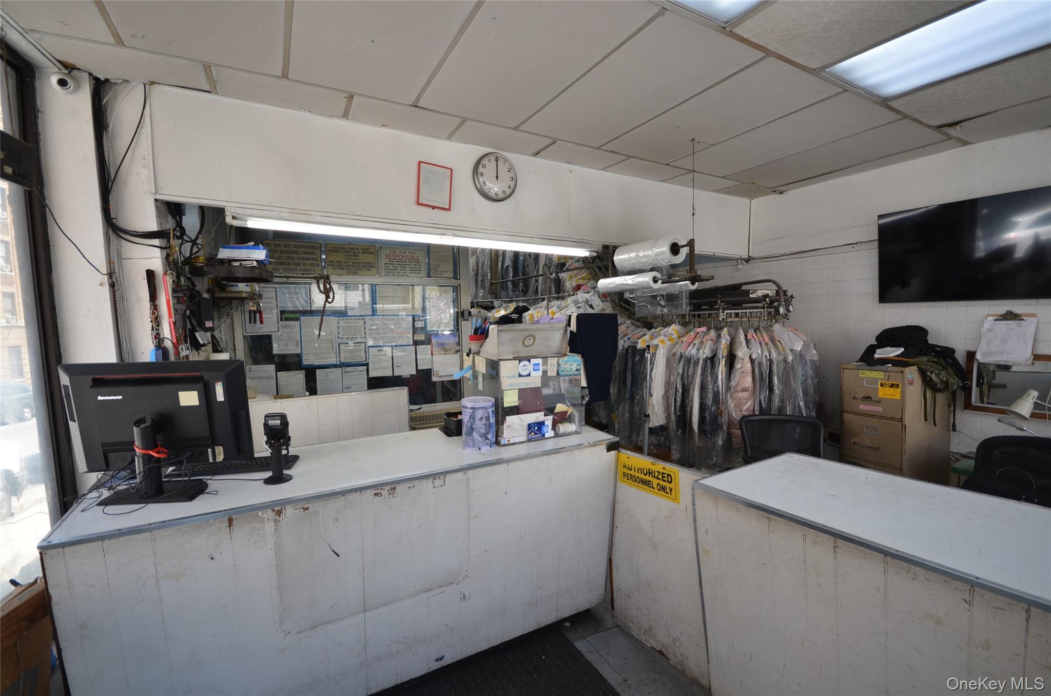 Business Opportunity Tiebout Bronx, NY 10458, MLS-976012-3